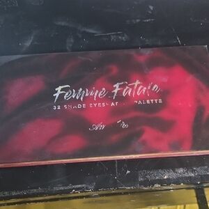 Femme Fatale Eyeshadow Palette
